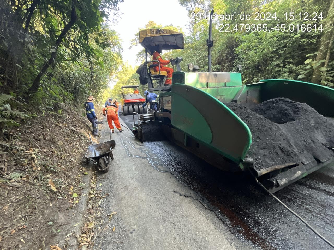 Recuperação de Pavimento — Rodovia SP-052, Cruzeiro